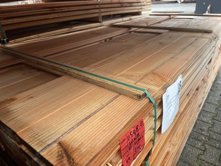 Ca. 36x Douglas wisselsponning, 18x190mm, lengte 300cm